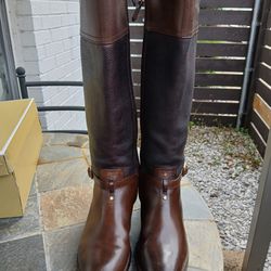 Tory Burch Leather  boots , Size 7.5.