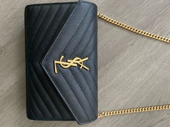 NEW CHANEL PURSE/ TOTE BAG