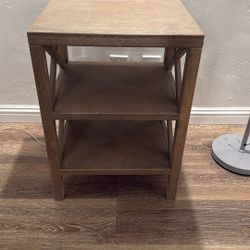 Wooden Accent Table/Nightstand