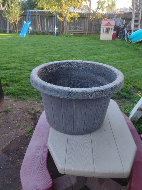 5 GALLON PLANT POT