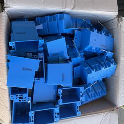 Carlon ( 1-Gang 20cu. in. & 3-Gang 44cu. in. ) PVC Old & New Work Electrical Switch And Outlet Box
