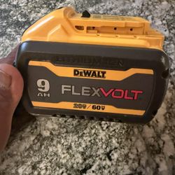 New Dewalt 9AH Flex Volt Battery 
