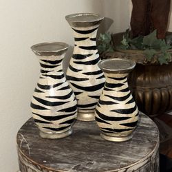 Three Pearl Zebra Striped Candle Scones