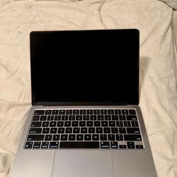 MacBook Air 13 in (2022, M2, 2 TB)
