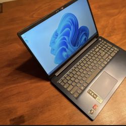 Lenovo  Ideapad 320 ,  Windows 11 , Hardly Used laptop 