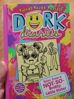 Dork Diaries: Tales from a Not-So-Bratty Little Sister