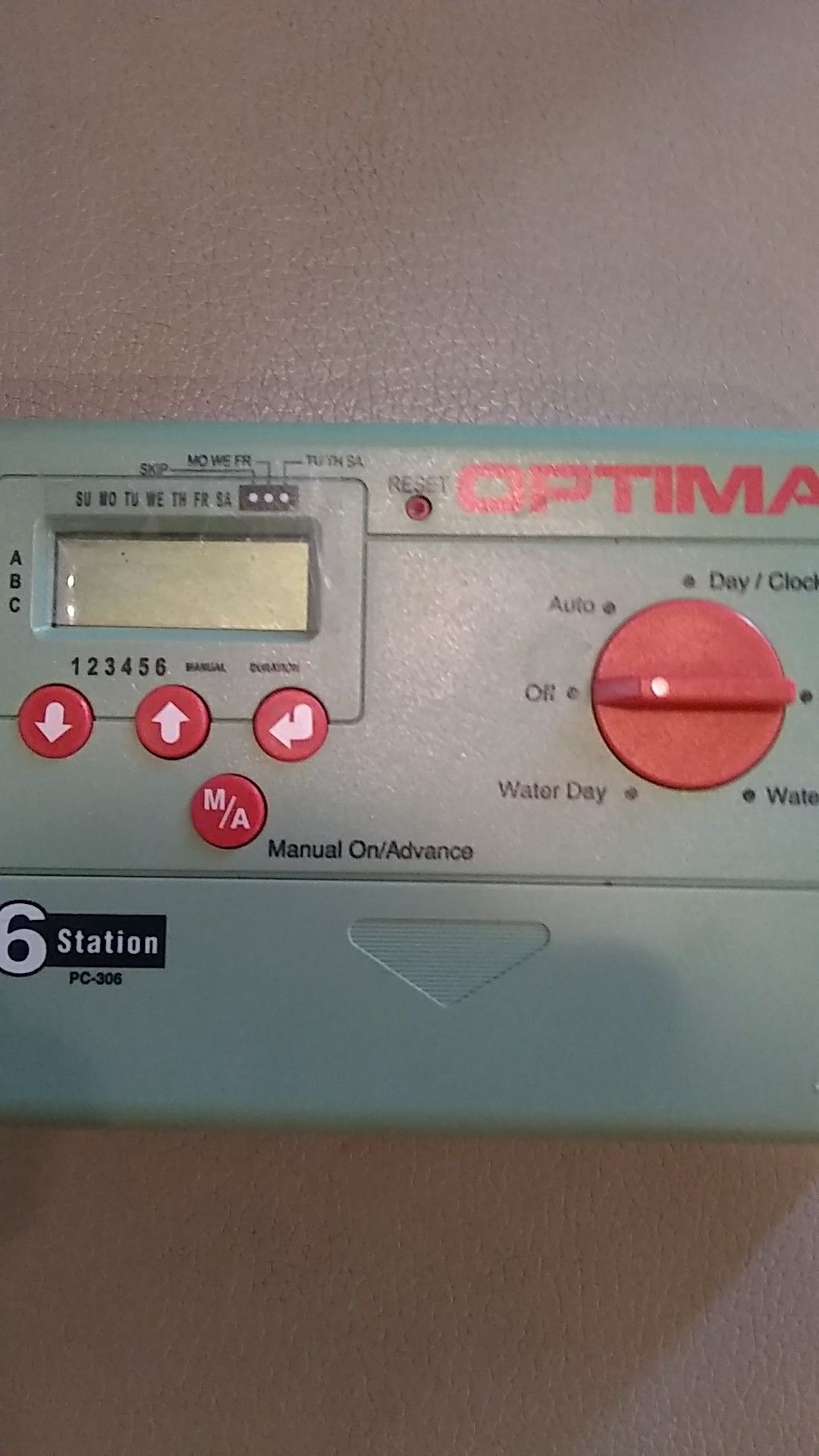 Optima 6 station sprinkler system timer