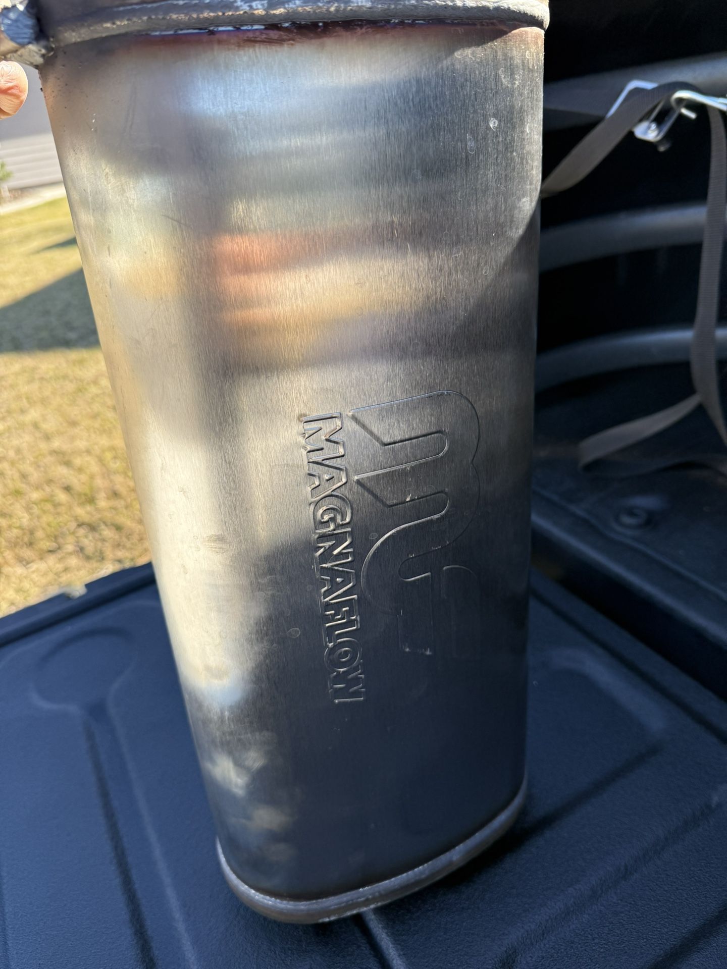 Muffler (Toyota Tundra)