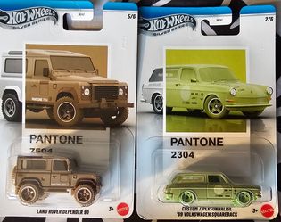Pantone Hotwheels 4.50