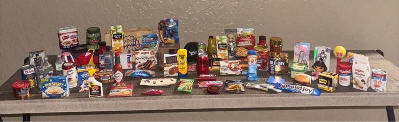 Lot of Mini Brands (Pick 6 for $10 or entire bag for $125)