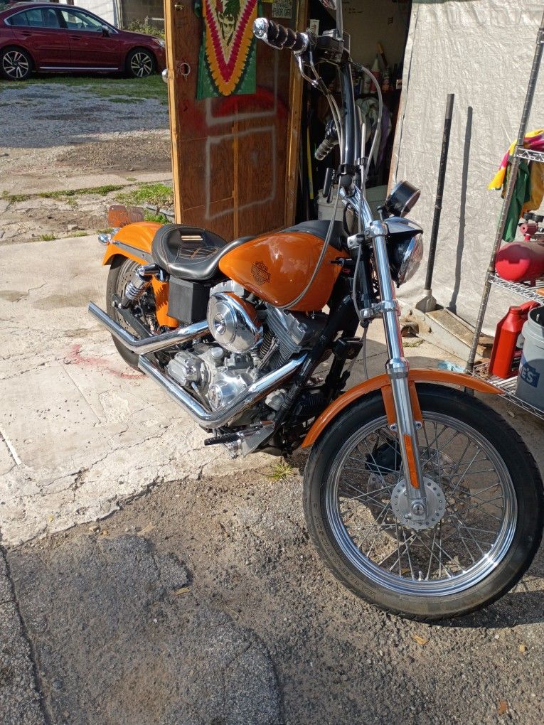 2004 Harley Davidson Dyna super glide