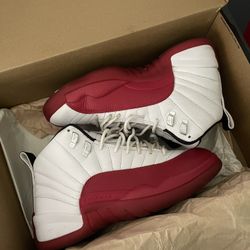 Jordan 12 Cherry Size 7.5