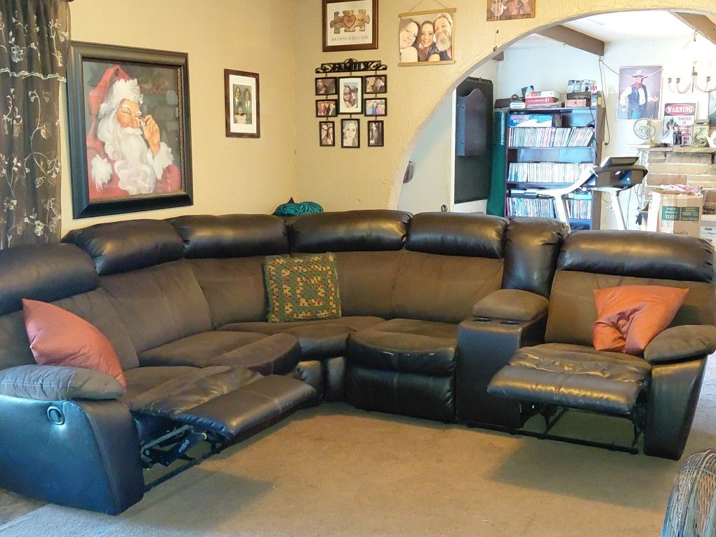 Sectional Recliner Couch