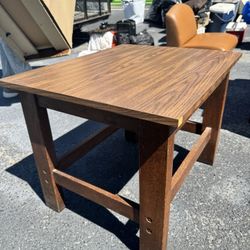 Wood Grain End Table