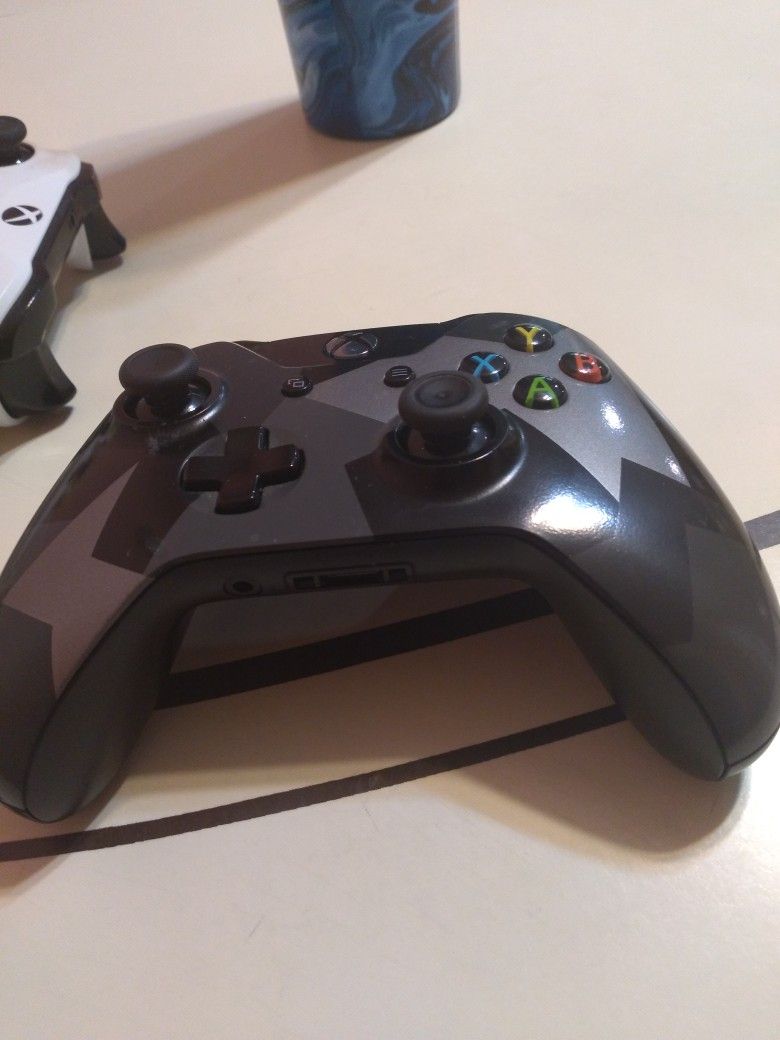 Xbox One S/X Controller