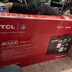TCL 50 Inch 4K UHD Smart ROKu Tv