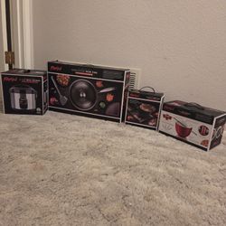 "PARINI" bundle of 4 kitchen Items 