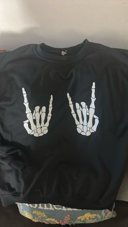 Black Skeleton Pull Over Sweater Medium, New