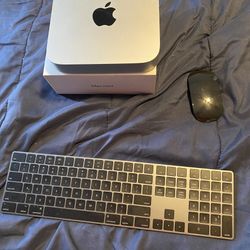 Apple Mac mini & sterling recording studio kit
