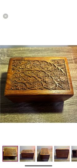 NEW Large Tree of Life Hand-Carved Wooden Box 7.5”x5.25”x3.5”
