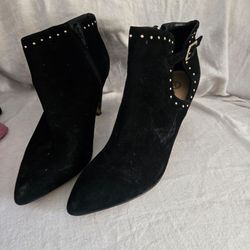 Women's pointed botties