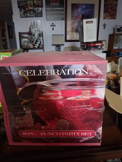 Vintage 18-piece "Celebration" punch set made by Indiana Glass Company.