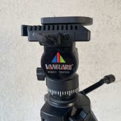 Vanguard VT-110SPX Video Tripod – Works, Vintage – Budget Filming Tripod