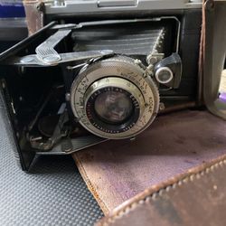 Camera ( Antique)