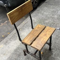 1/2 Pipe Chair 