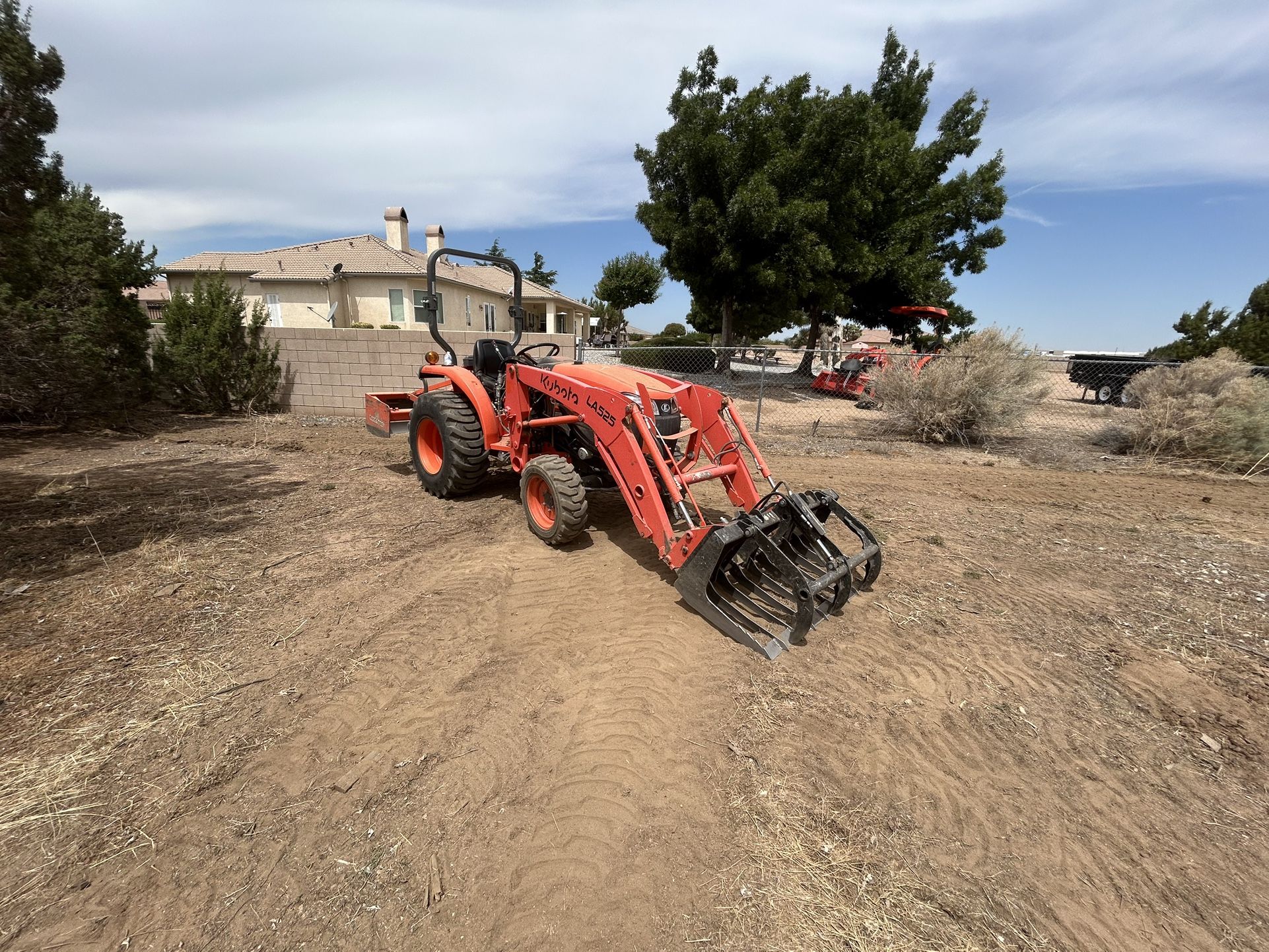 Tractor