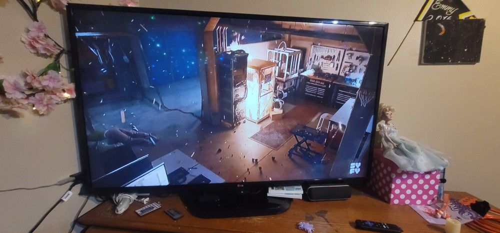 55 Inch LG Tv