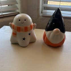 Halloween Decor