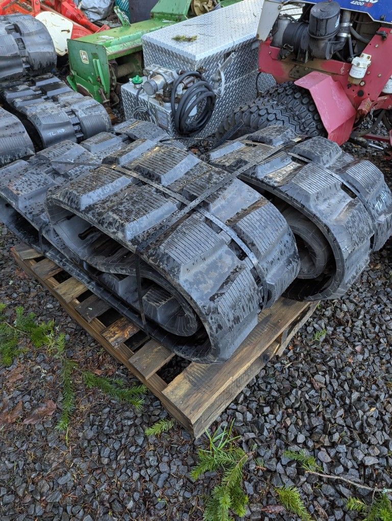 New 450x100x48 Skid Steer Tracks