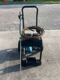 Subaru pressure washer pressure cleaner 3000 psi /2.6 Gpm works excellent