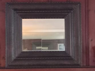 Mirror Pre-owned Good Condition