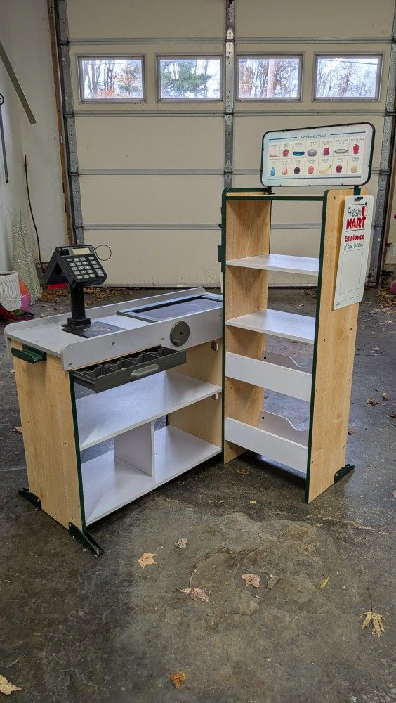 Children's Grocery Storefront