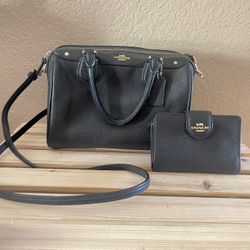 COACH Purse & Wallet Set