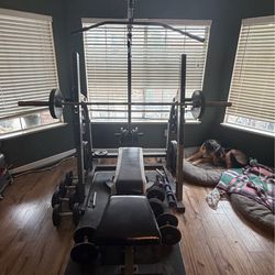 Nautilus Smith Machine