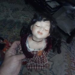 Porcelain Dolls 