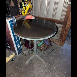 28" TABLE 