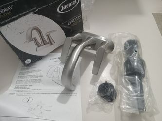 Jacuzzi Linsayd Faucet Sink Set $100