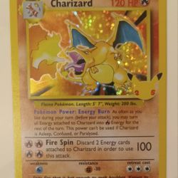 1995 Charizard Holographic Pokemon Card 