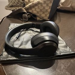 New Black Beats Solo3 Headphones