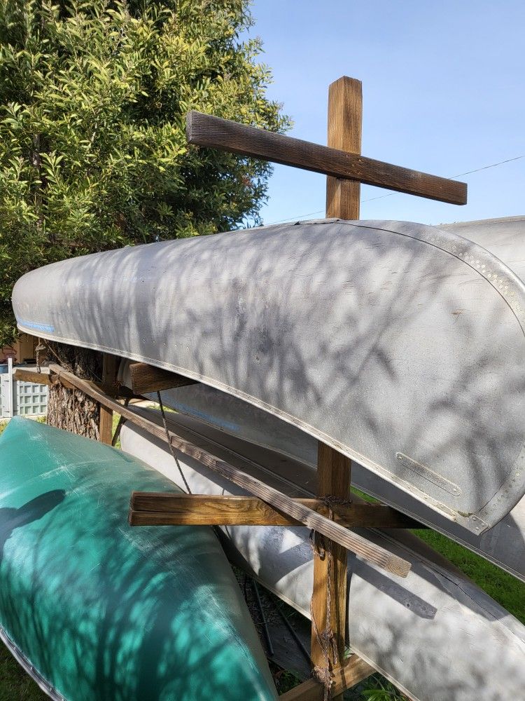 17 Foot Aluminum Grumman canoes.