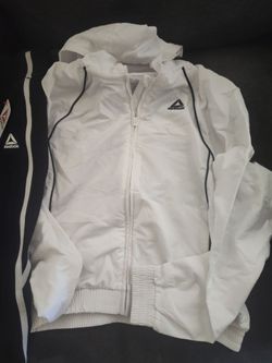 REEBOK OUTFIT