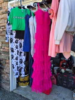 Girls clothes / prom like dresses