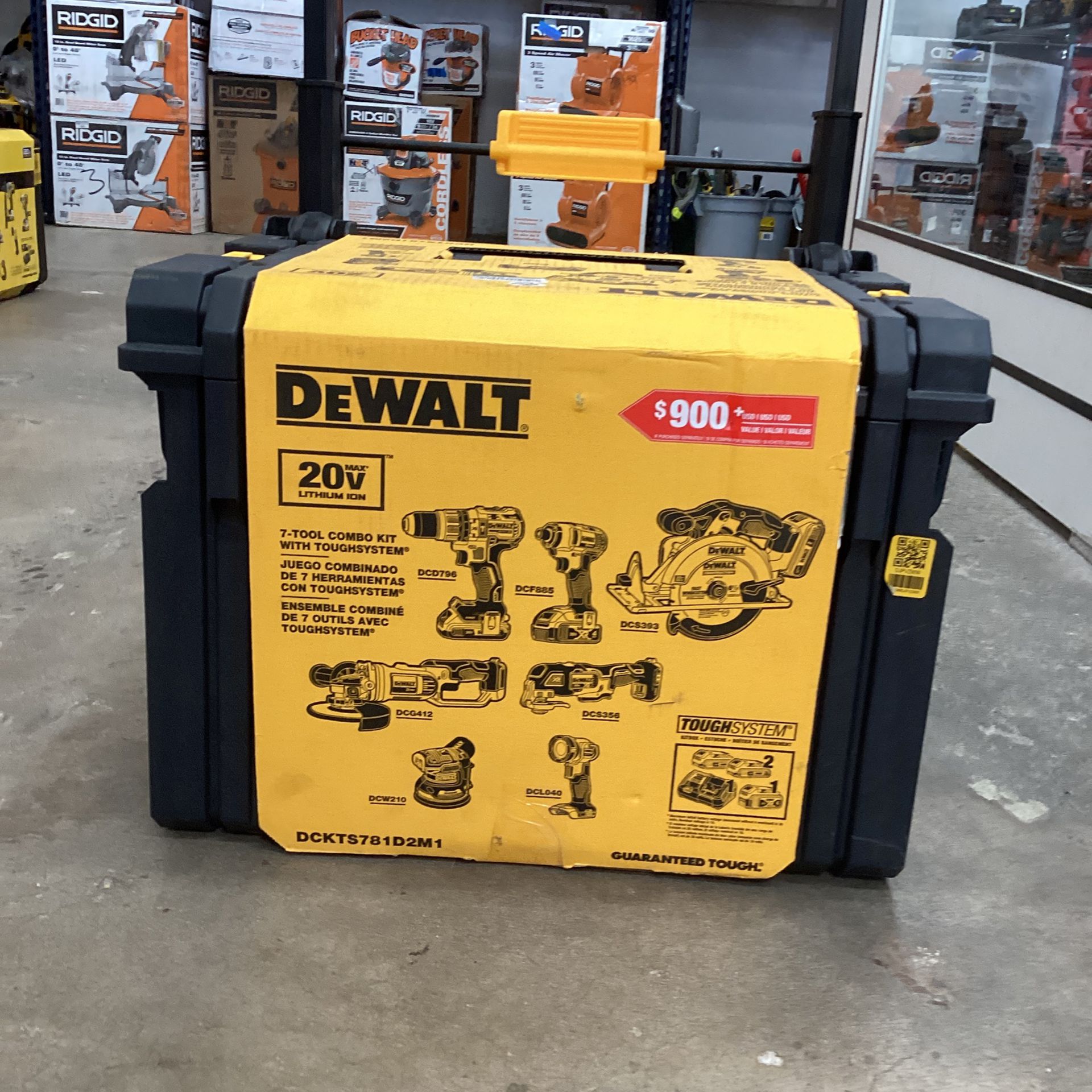 DEWALT 20V MAX Cordless Tool Combo Kit with TOUGHSYSTEM Case, (1) 20V  4.0Ah Battery and (2) 20V 2.0Ah Batteries for Sale in Phoenix, AZ OfferUp