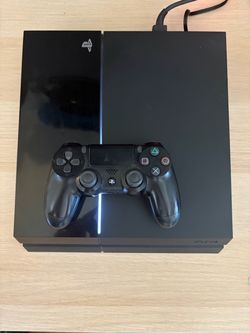 PS4 and controller