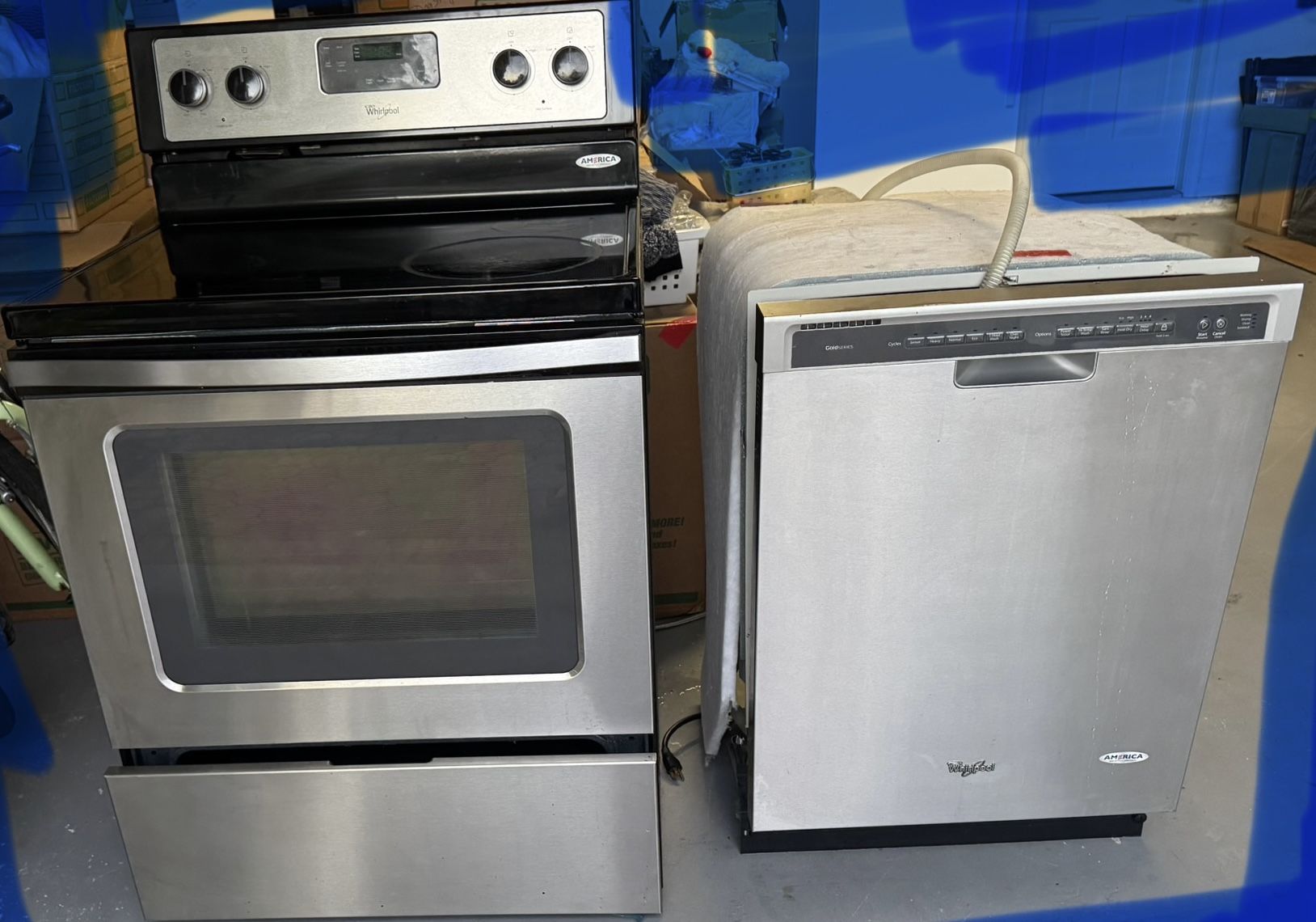 Whirlpool Oven & Dishwasher Moving sale