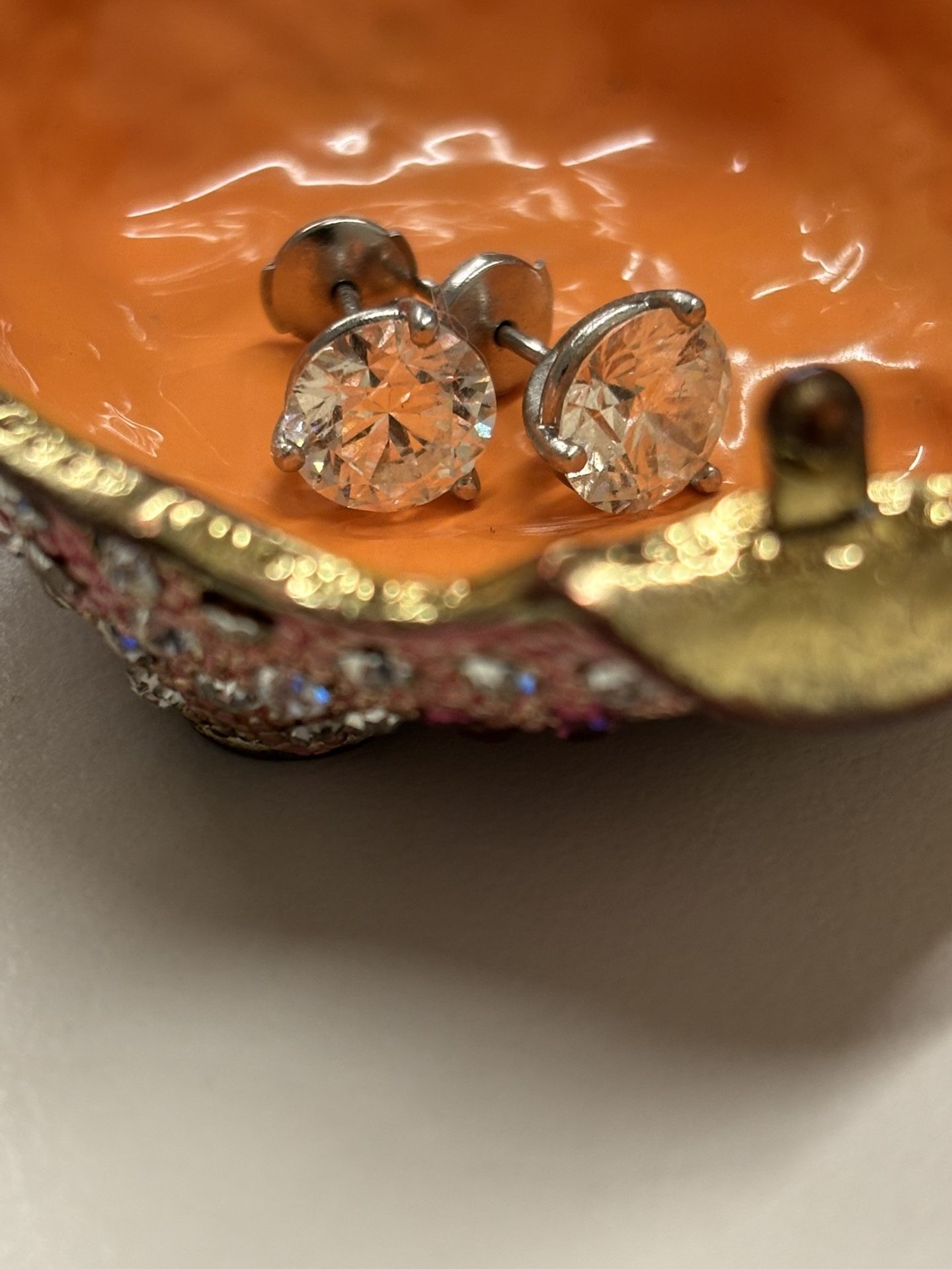 Over Four Ct , Natural Diamond Mind